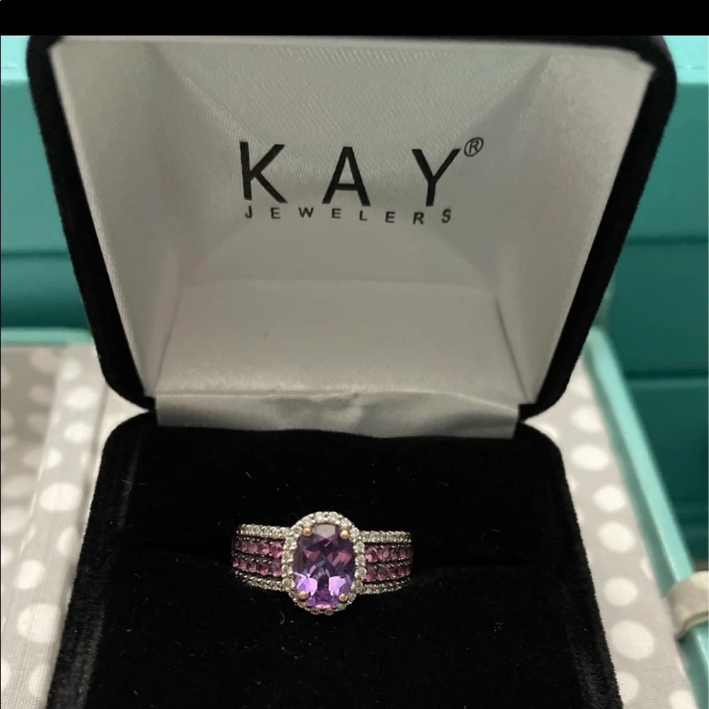 Le Vian amethyst ring in strawberry gold. Size 6.5